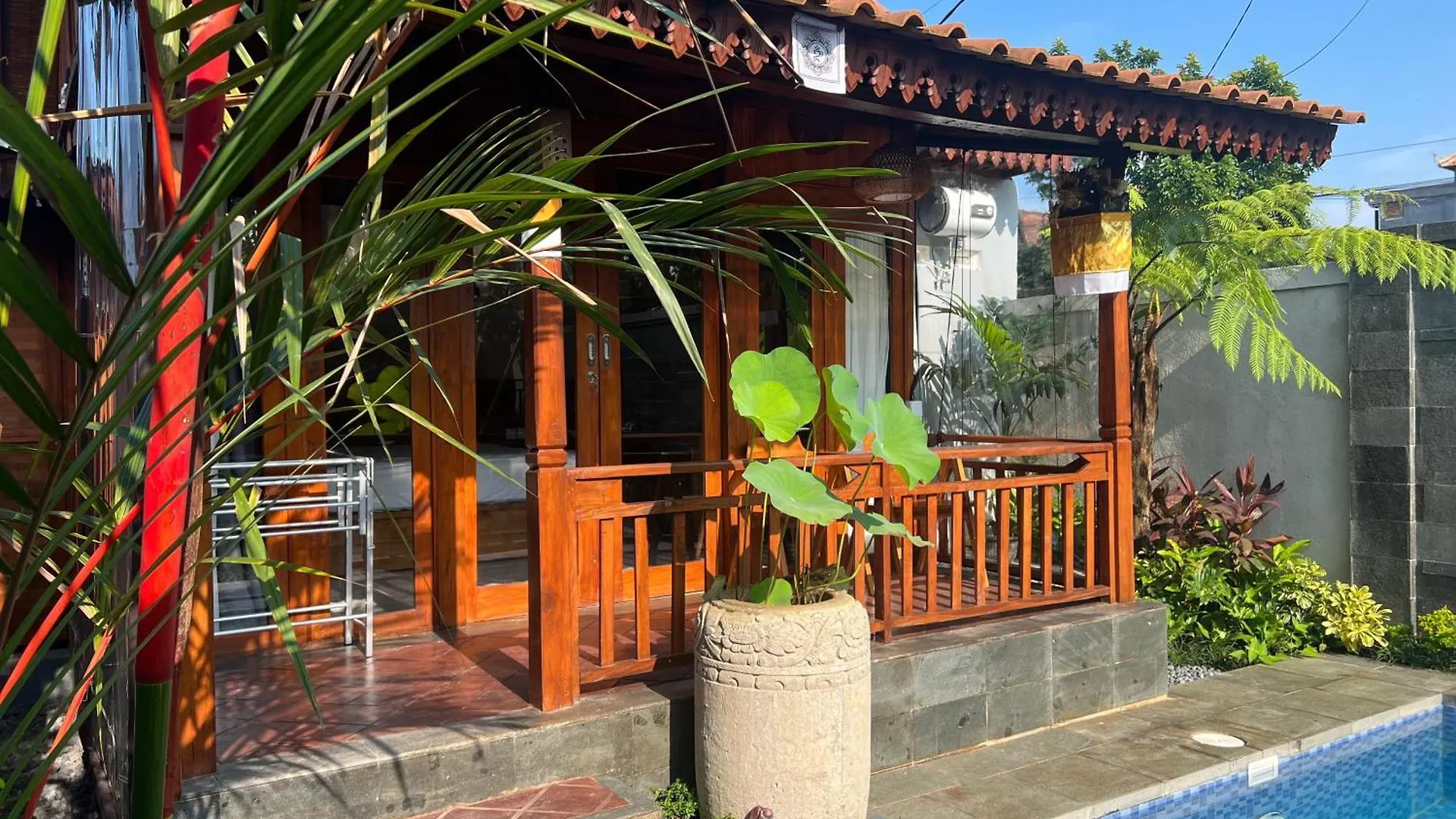 Vila Bale Bali Wooden House Ubud