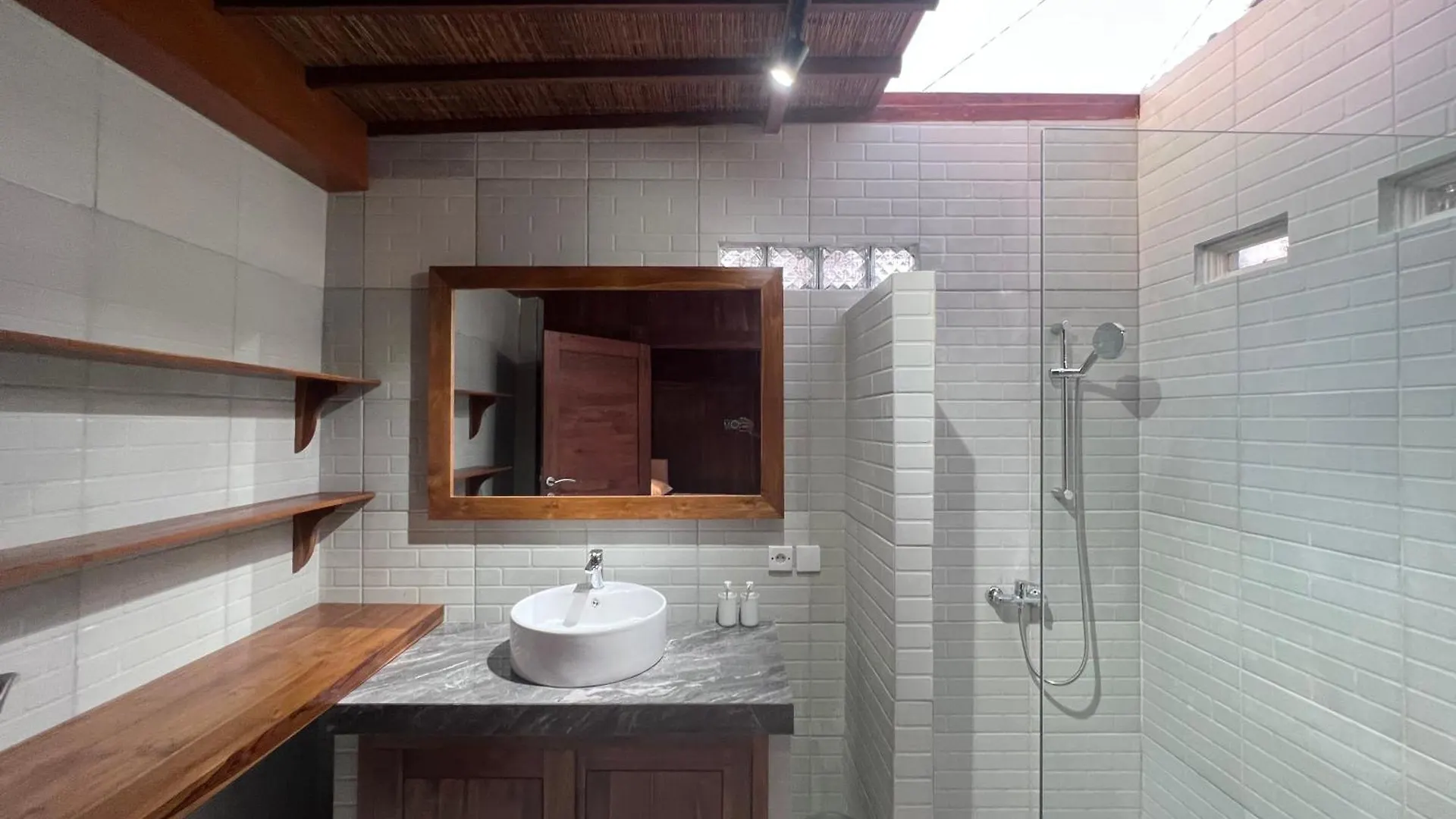 Bale Bali Wooden House Villa Ubud  Indonesia